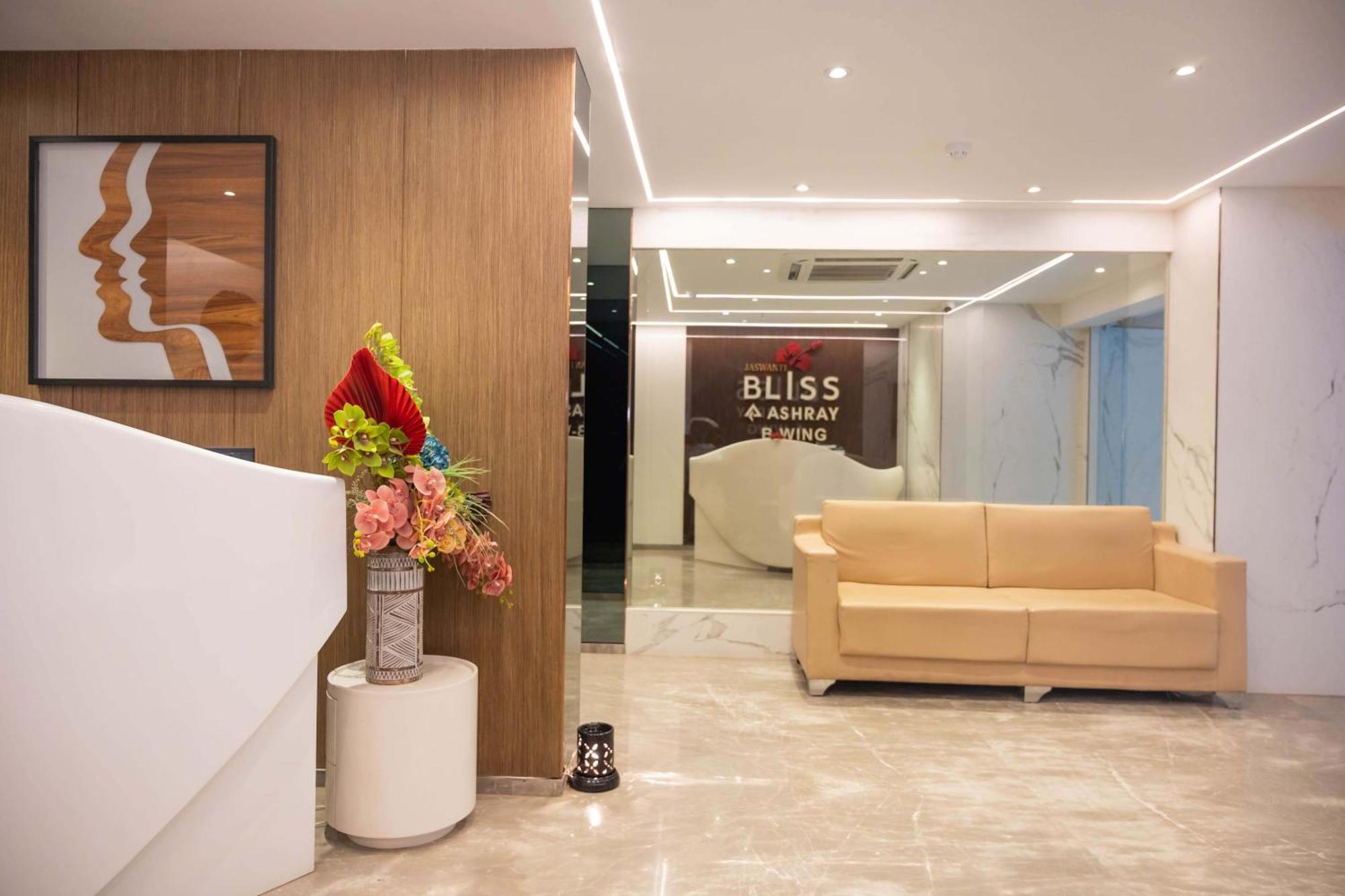 Z Bliss Suites, Bkc مومباي المظهر الخارجي الصورة