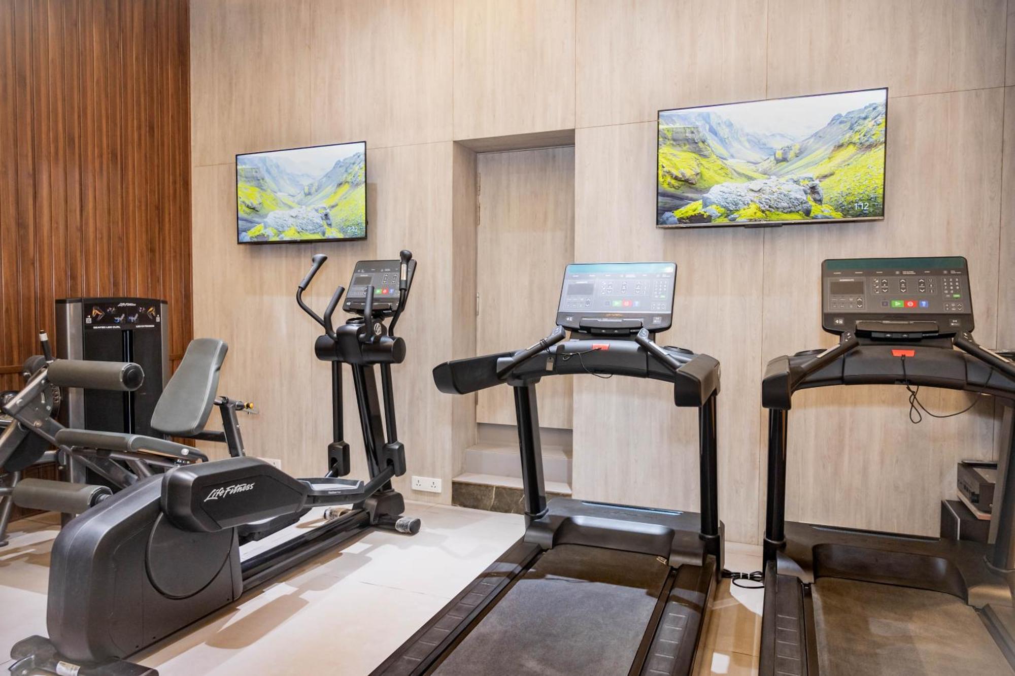Z Bliss Suites, Bkc مومباي المظهر الخارجي الصورة